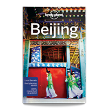 Cartographia Peking útikönyv Lonely Planet (angol) 9781786575203