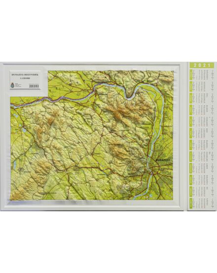 Cartographia Dunazug-hegyvidék dombortérkép 2021.évi naptárral 80 X 56 - HM 9789632574165