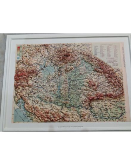 Cartographia Magyarország dombortérkép (1914) 32 X 28 -  HM 